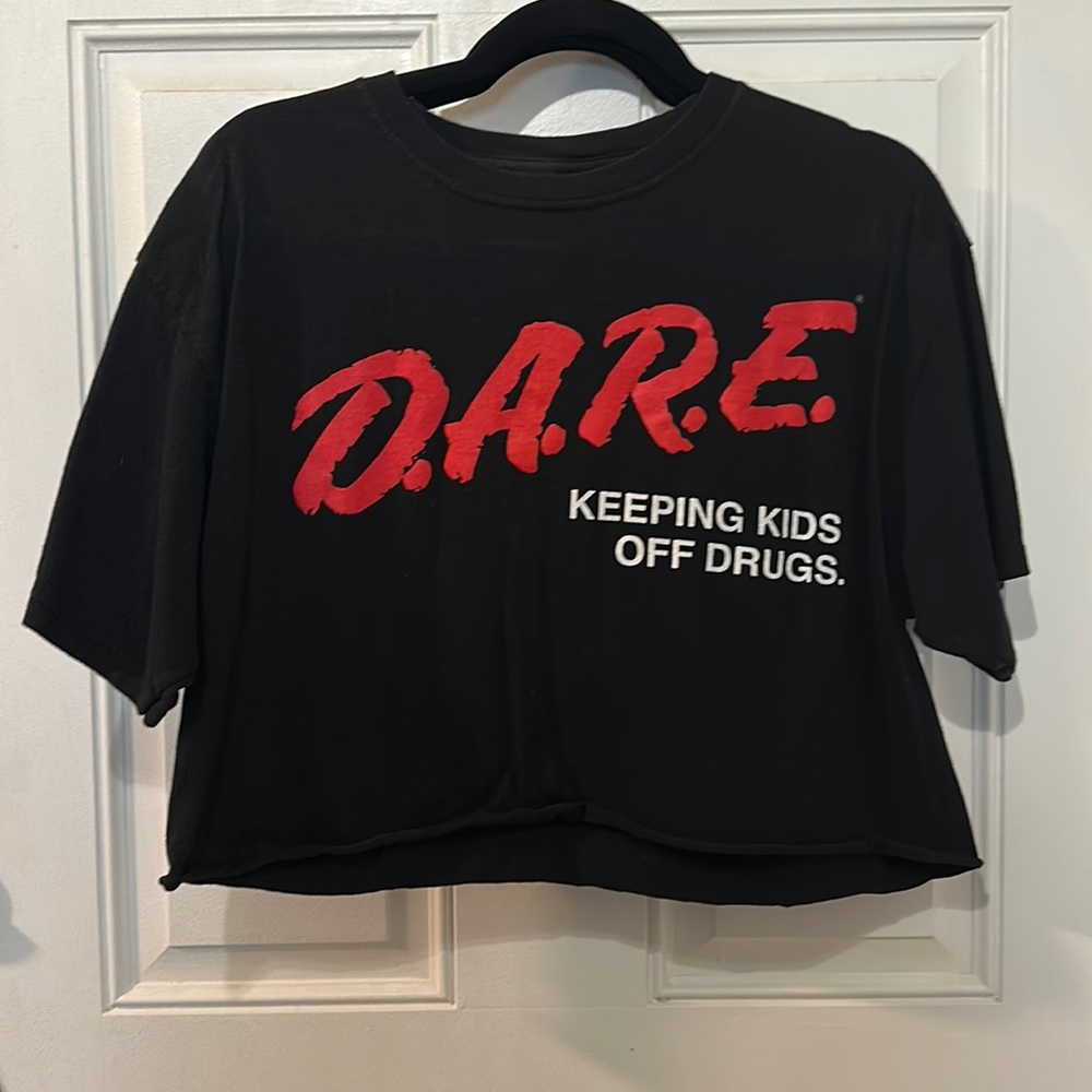 D.A.R.E. Crop top